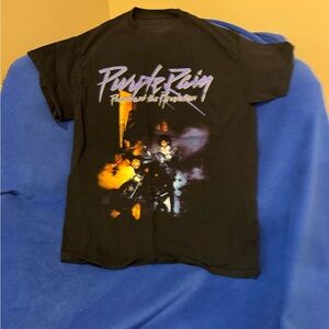 Prince Purple Rain Men’s T-shirt. Size Medium.